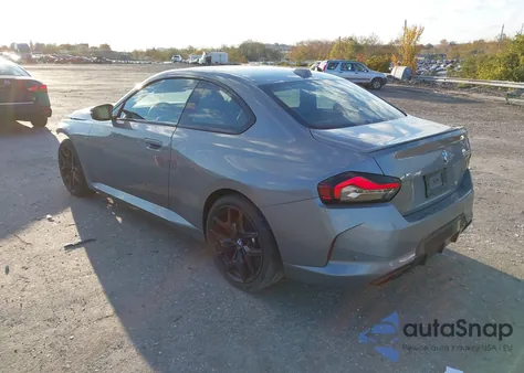 2025 BMW M240 I xDrive из США, поврежденный, VIN 3MW53CM08S8F22101